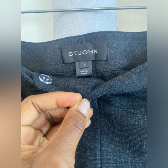 St. John Emma Wool Dress Pants Slimming Light Gray Sz 10 - Picture 6 of 7